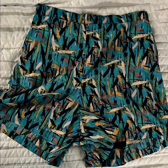 High Waist Abstract Print Women's Shorts - Picture 7 of 7